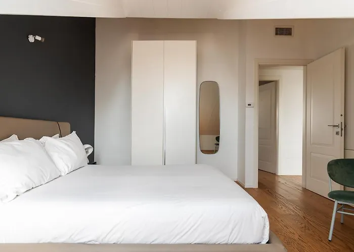 Easyhomes - Brera Luxury Suites
